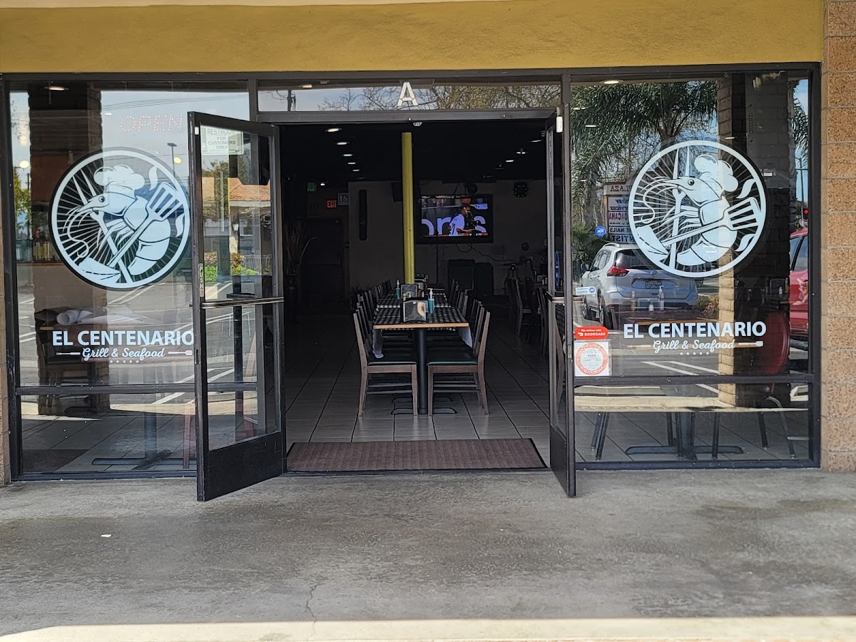 El Centenario Grill & Seafood
